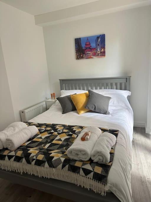 Modern 1-Bed Apartment Belfast Exteriör bild